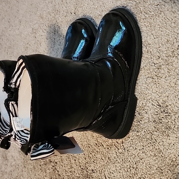 Nwt! Black boots with zippers size 10 - Picture 4 of 7